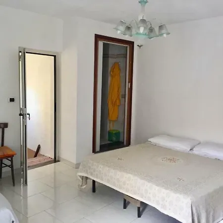 Visit.antonimina | بيت للعطل *